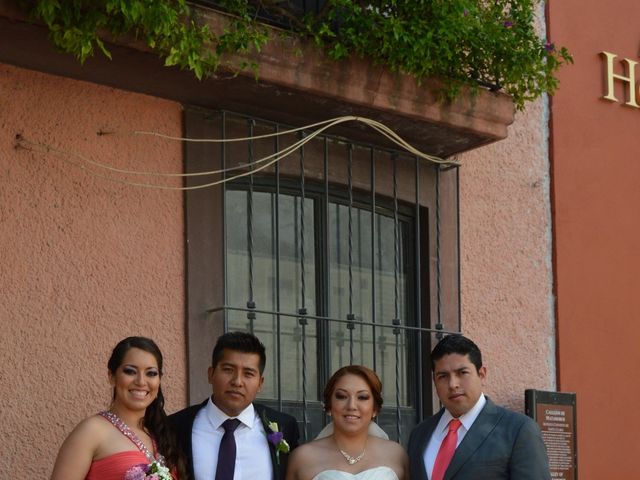 La boda de Miguel y Tannia  en Querétaro, Querétaro 23