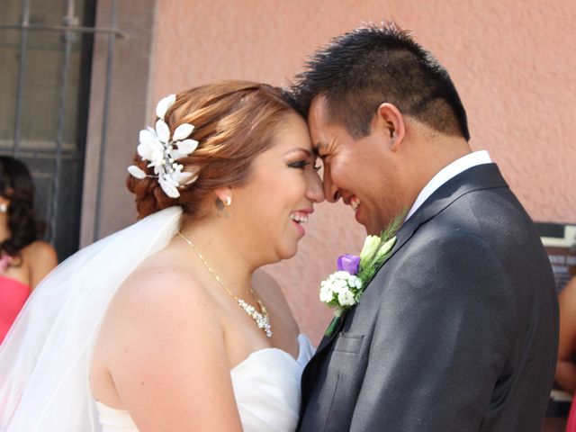 La boda de Miguel y Tannia  en Querétaro, Querétaro 30