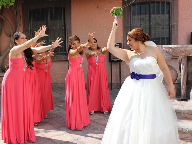 La boda de Miguel y Tannia  en Querétaro, Querétaro 33