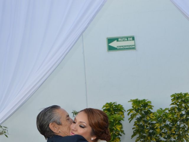 La boda de Miguel y Tannia  en Querétaro, Querétaro 45