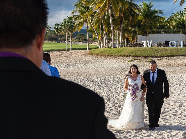 La boda de David y Damaris en Cabo San Lucas, Baja California Sur 13