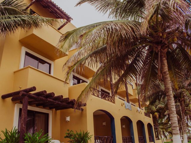 La boda de Miguel y Carla en Telchac Puerto, Yucatán 4