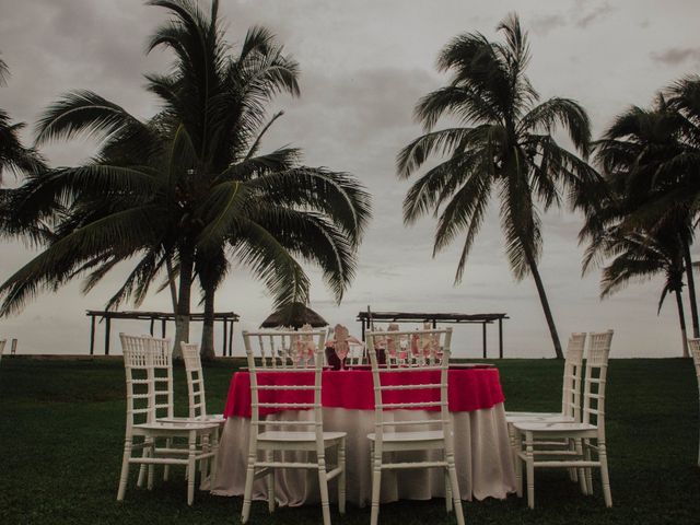 La boda de Miguel y Carla en Telchac Puerto, Yucatán 20