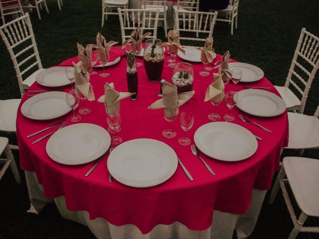 La boda de Miguel y Carla en Telchac Puerto, Yucatán 24