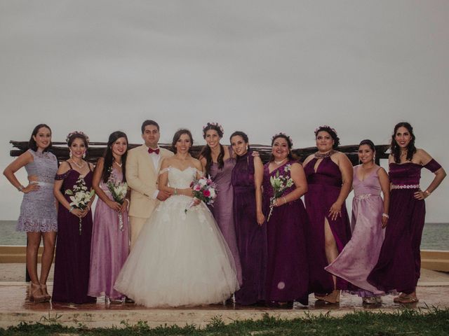 La boda de Miguel y Carla en Telchac Puerto, Yucatán 25