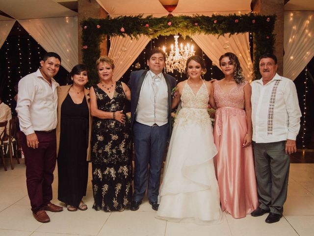 La boda de Abraham y Adriana en Tuxtla Chico, Chiapas 22