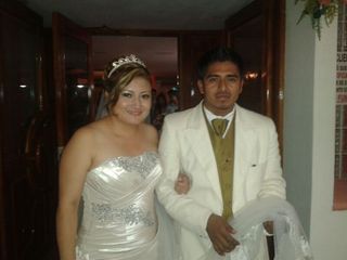 La boda de Carlos y Erendira 3