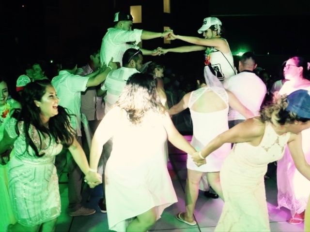 La boda de Ediel y Laura en Ixtapa Zihuatanejo, Guerrero 24
