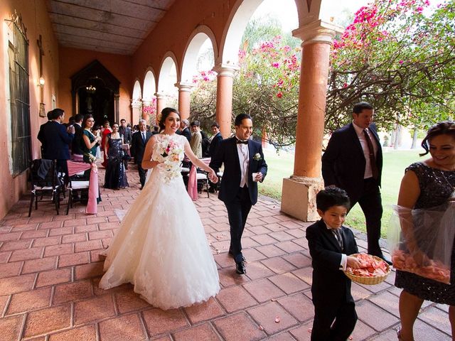 La boda de Carlos y Diana en Zapopan, Jalisco 35