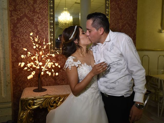 La boda de Emmanuel y Karina en Tultitlán, Estado México 3