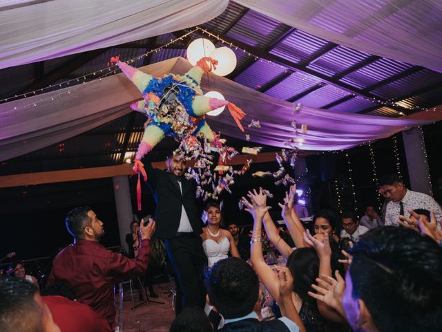La boda de Isaac y Keren en Tapachula, Chiapas 28