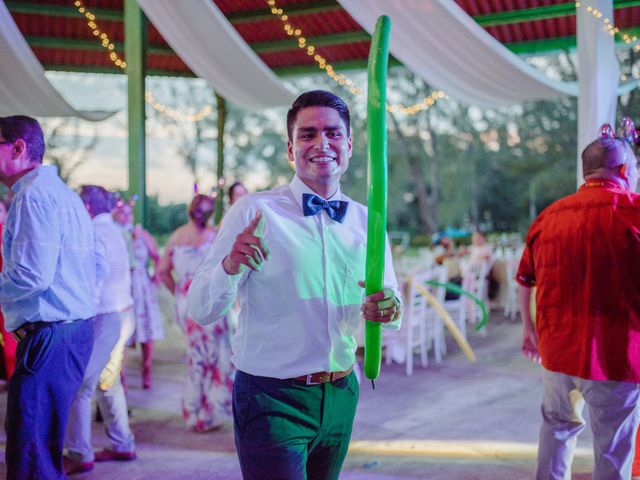 La boda de Karen y Gabriel en Coatzacoalcos, Veracruz 40