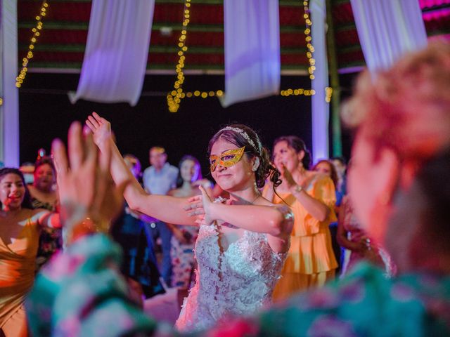 La boda de Karen y Gabriel en Coatzacoalcos, Veracruz 42
