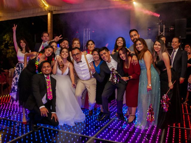 La boda de Antonio y Valeria en Xochimilco, Ciudad de México 2