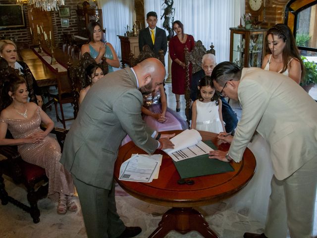 La boda de Antonio y Valeria en Xochimilco, Ciudad de México 17
