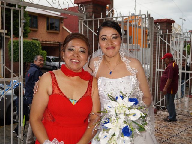 La boda de Erik   y Jazmín   en Iztapalapa, Ciudad de México 12