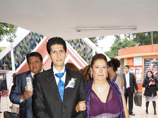 La boda de Erik   y Jazmín   en Iztapalapa, Ciudad de México 13