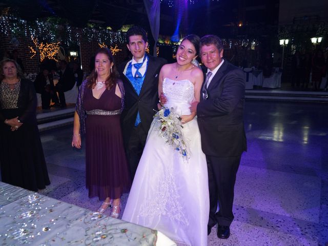 La boda de Erik   y Jazmín   en Iztapalapa, Ciudad de México 32