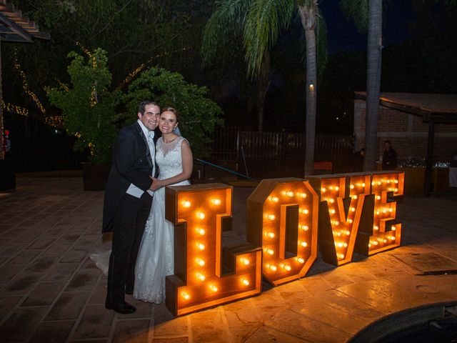 La boda de Priscilla y Benjamín en Jocotepec, Jalisco 6