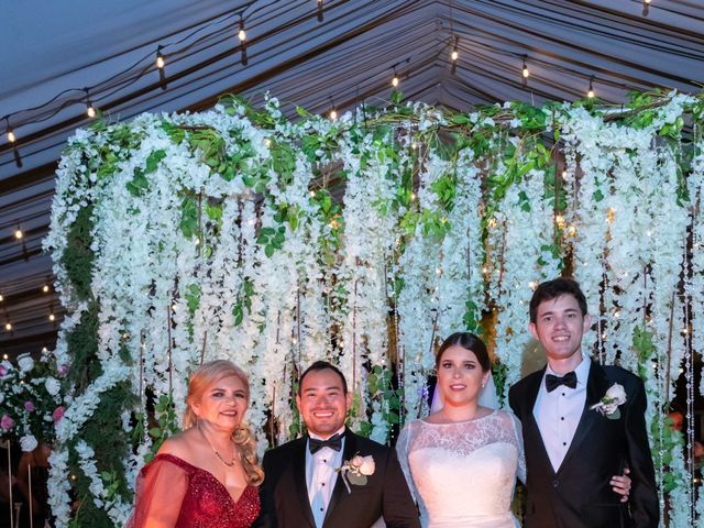 La boda de Eduardo y Estefanía en Mérida, Yucatán 158