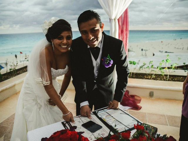 La boda de Javier y Kerén en Cancún, Quintana Roo 9