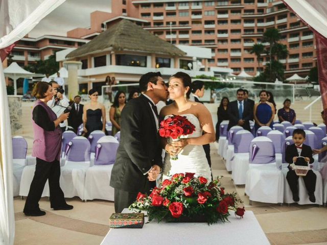 La boda de Javier y Kerén en Cancún, Quintana Roo 11