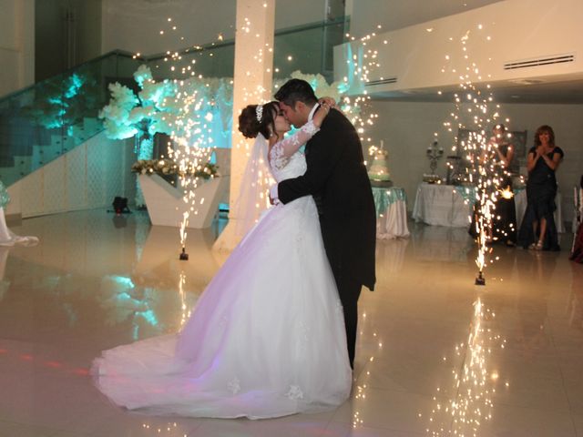 La boda de Alejandro y Jazmin en Reynosa, Tamaulipas 10