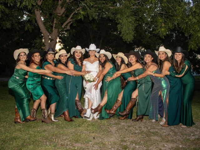 La boda de Ramiro Alejandro Orozco Huerta y María Guadalupe Saucedo Orozco  en Saltillo, Coahuila 2