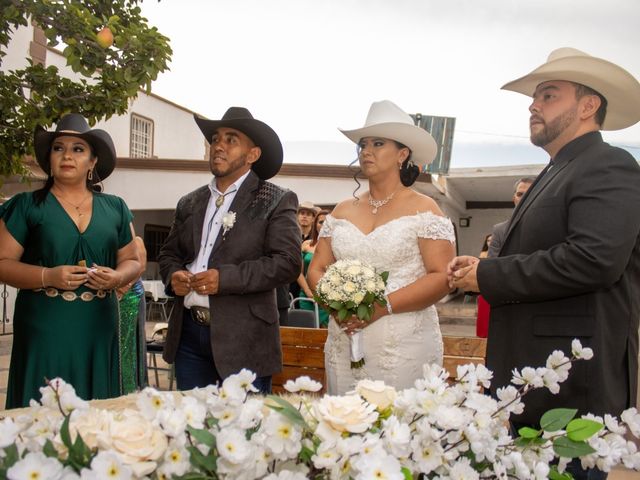 La boda de Ramiro Alejandro Orozco Huerta y María Guadalupe Saucedo Orozco  en Saltillo, Coahuila 7