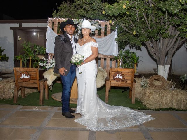 La boda de Ramiro Alejandro Orozco Huerta y María Guadalupe Saucedo Orozco  en Saltillo, Coahuila 12