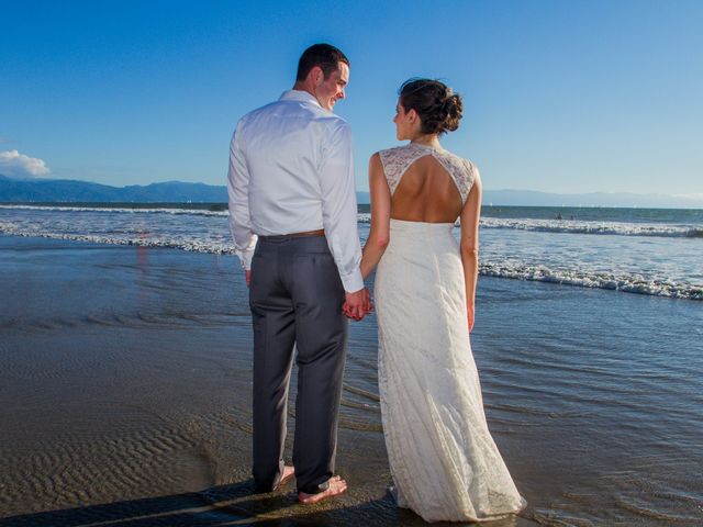 La boda de Phill y Lara en Bahía de Banderas, Nayarit 8