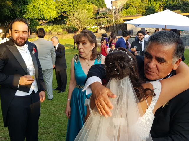 La boda de Roberto y Raquel  en Tepoztlán, Morelos 32