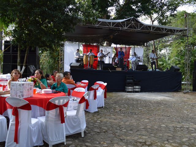 La boda de Hugo y Nailea en San Miguel Soyaltepec, Oaxaca 18