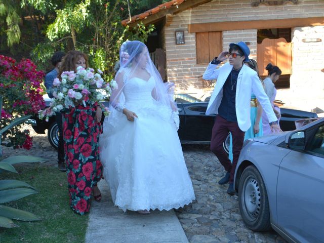 La boda de Rafael y Roxana en Jocotepec, Jalisco 28