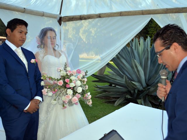La boda de Rafael y Roxana en Jocotepec, Jalisco 53