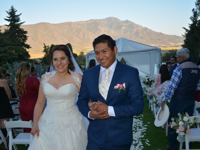 La boda de Rafael y Roxana en Jocotepec, Jalisco 82
