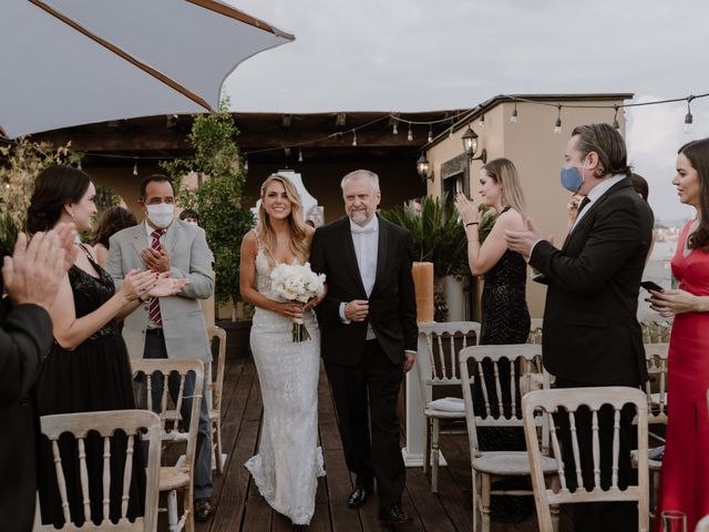 La boda de Manolo y Andrea en Guadalajara, Jalisco 18