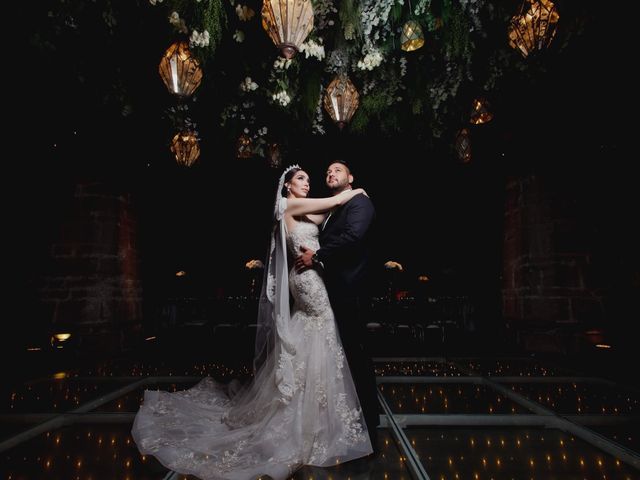 La boda de Alonso  y Amairani   en Durango, Durango 2