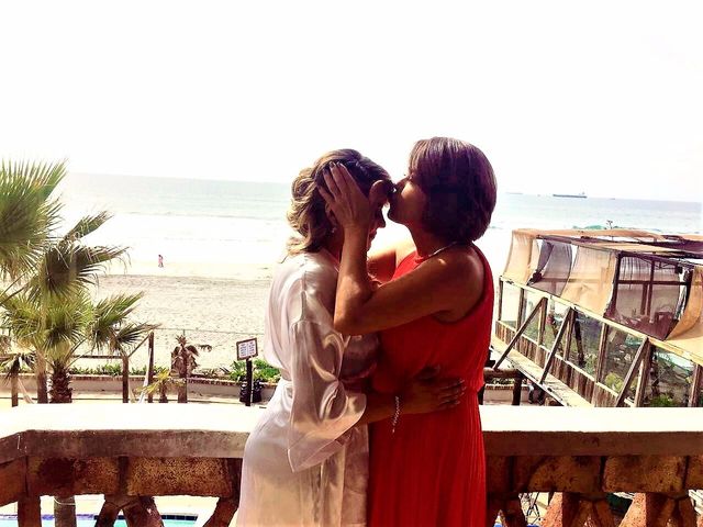 La boda de Fabian Gutierrez y Elizabeth Ramirez  en Rosarito, Baja California 4