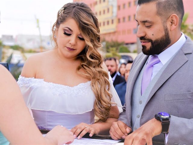 La boda de Fabian Gutierrez y Elizabeth Ramirez  en Rosarito, Baja California 10