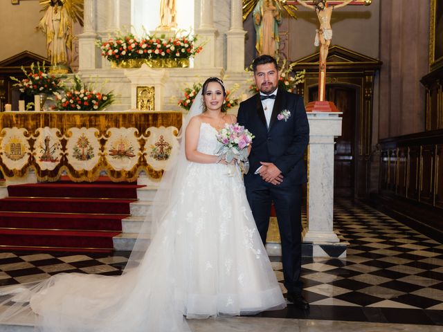 La boda de Mario y Leslie en Toluca, Estado México 30