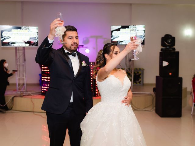 La boda de Mario y Leslie en Toluca, Estado México 43