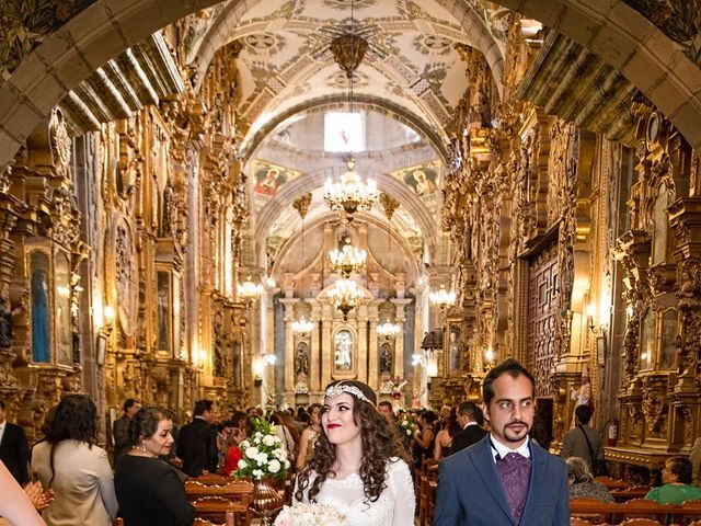 La boda de Juan y Estefanía en Salamanca, Guanajuato 26