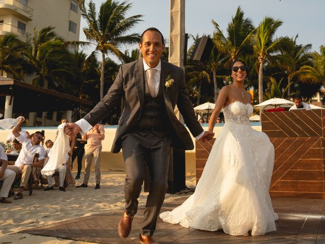 La boda de Daniel y Ana en Nuevo Vallarta, Nayarit 16