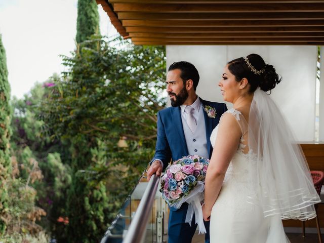 La boda de Carlos y Gretta en Ixtapan de La Sal, Estado México 31