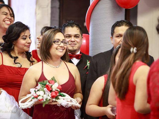 La boda de Juan y Cilia en Salamanca, Guanajuato 8