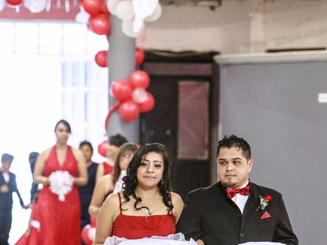 La boda de Juan y Cilia en Salamanca, Guanajuato 12