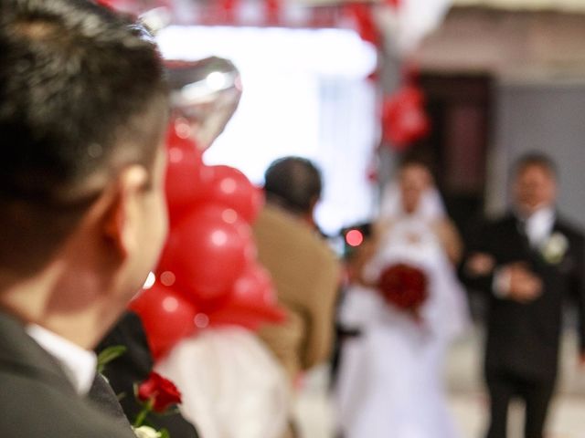 La boda de Juan y Cilia en Salamanca, Guanajuato 13