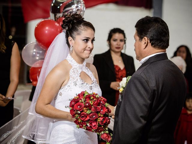 La boda de Juan y Cilia en Salamanca, Guanajuato 16