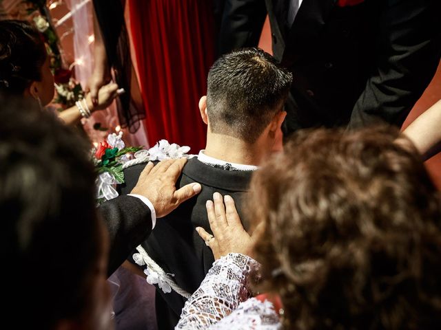 La boda de Juan y Cilia en Salamanca, Guanajuato 33